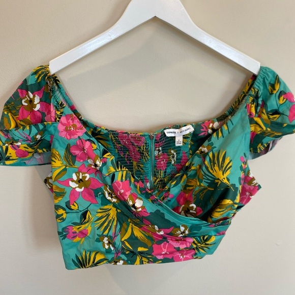 Express x Rocky Barnes floral crop top size small - Picture 1 of 6